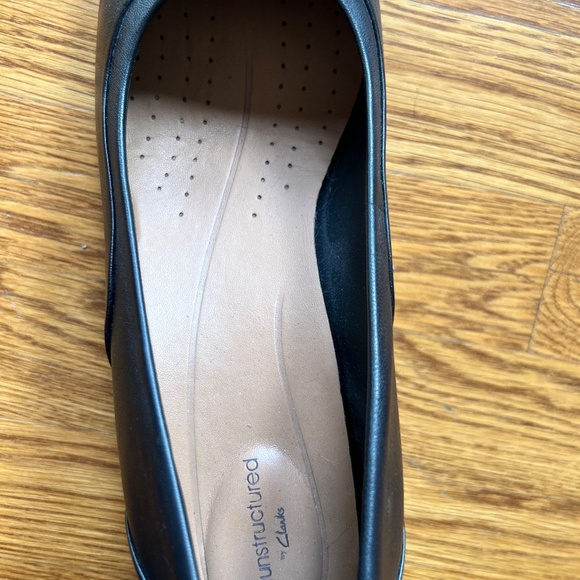 Clarks Freva Classic Heeled Shoes - Picture 6 of 7